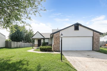 644 Woods Crossing Ln Indianapolis, IN 46239